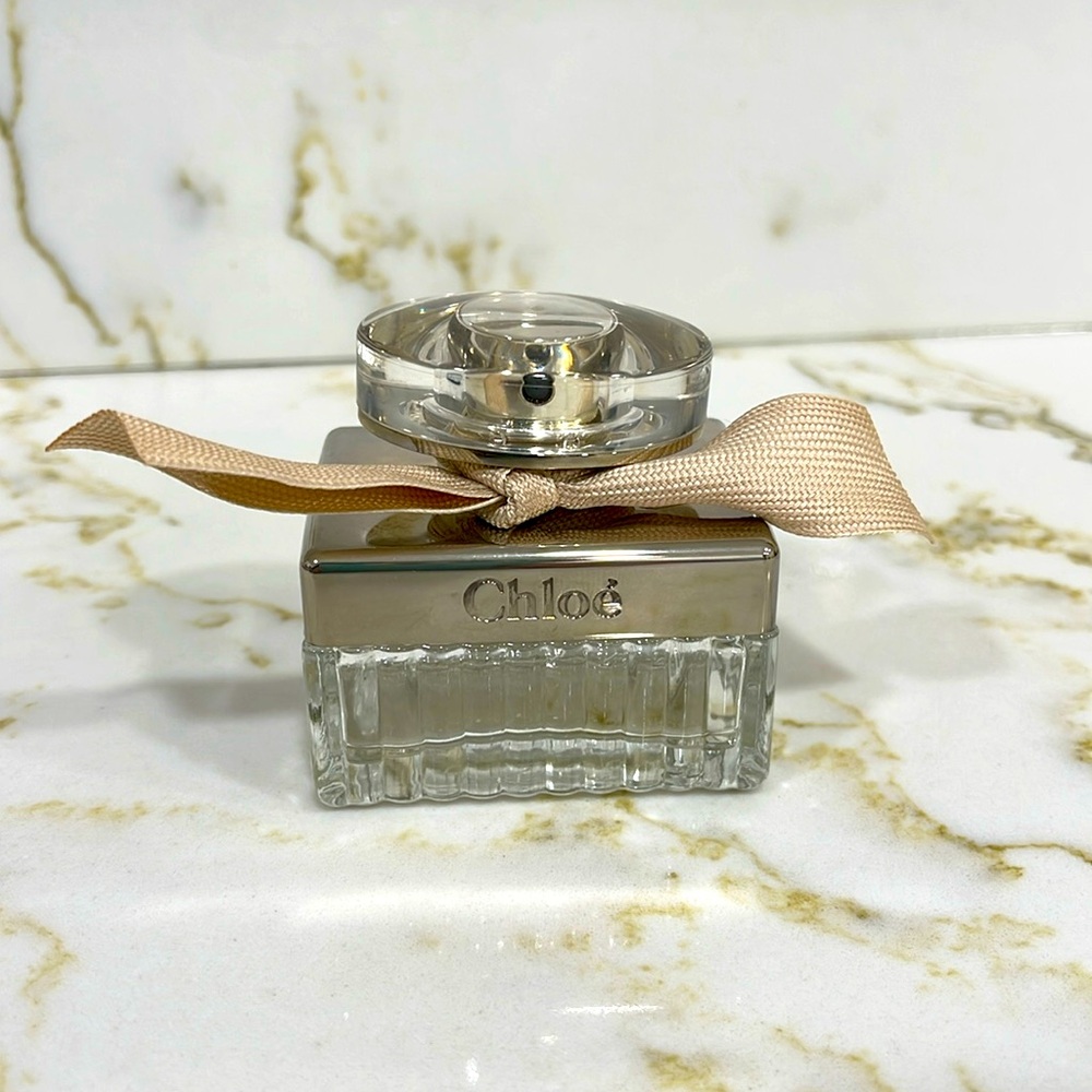 EMPTY GLASS & SILVER PLATED CHLOE PERFUME BOTTLE FOR DECORATION/VANITY 1 oz SIZE